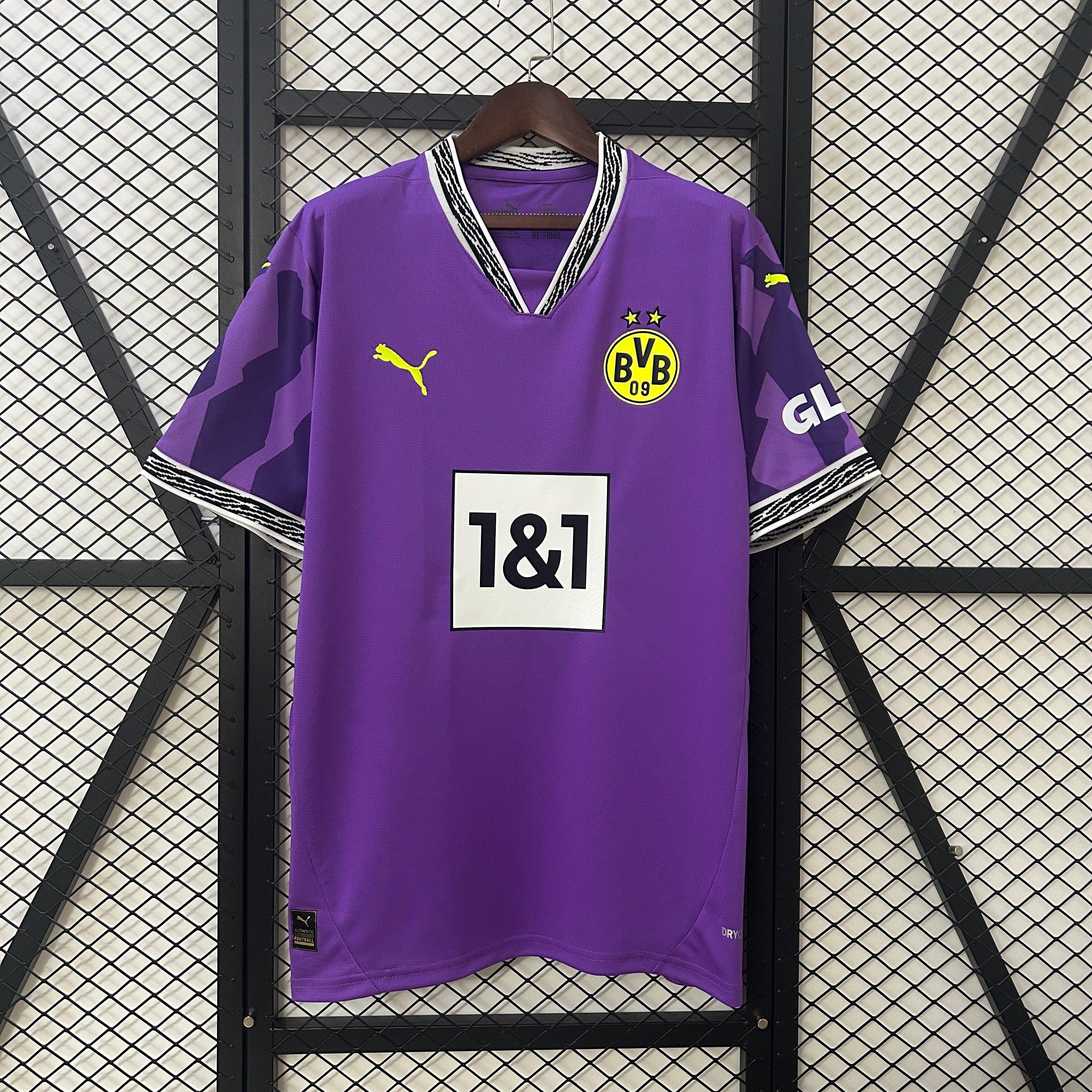 MANTO SECRETO - BORUSSIA DORTMUND