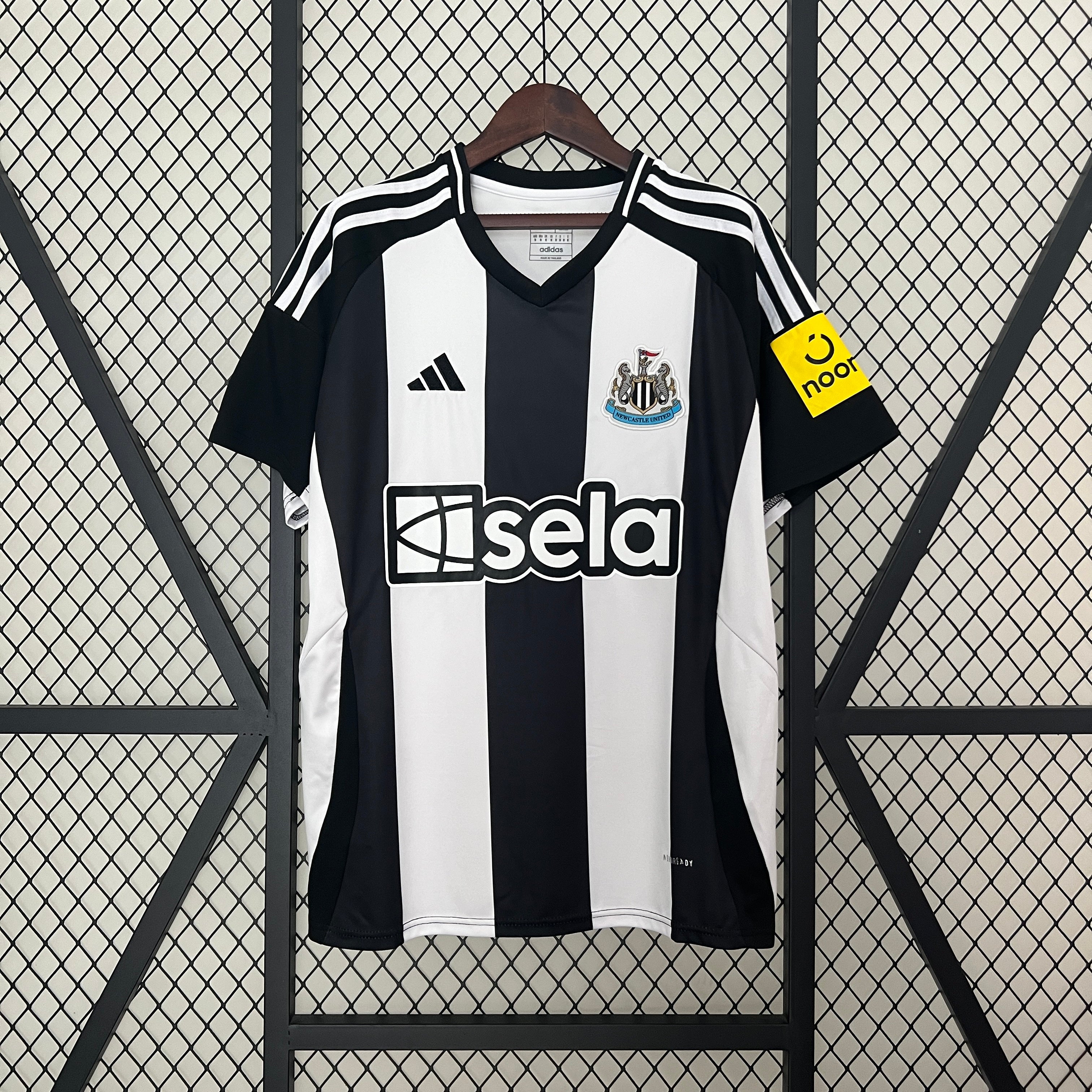 MANTO SECRETO - NEWCASTLE