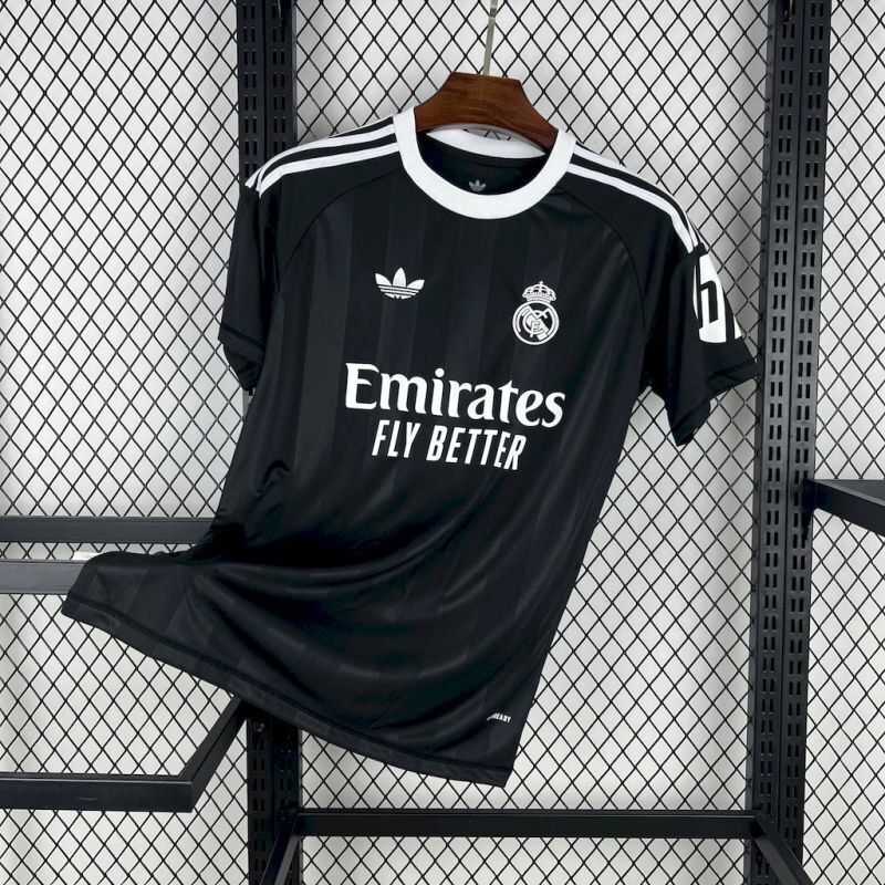 MANTO SECRETO - REAL MADRID